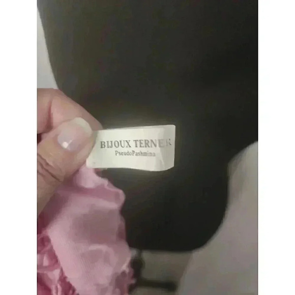 Pink Pashmina Wrap With  Fringe 78" x 33" - Picture 2 of 4